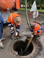 Прокуратура проверяет состояние ужасной автодороги в Ивангороде (Фото)